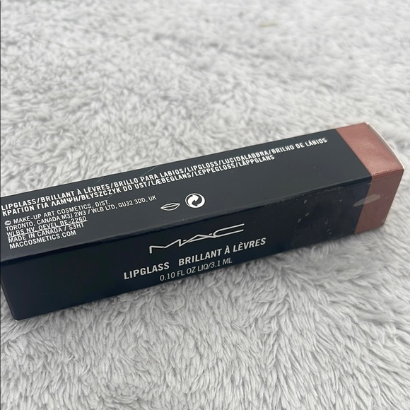 MAC Lipglass Brilliant à Lèvres - Picture 7 of 7